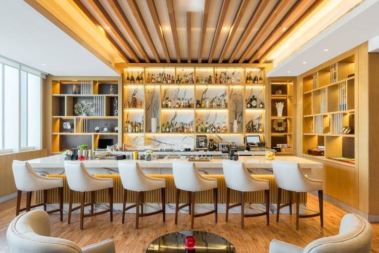 V Hotel Dubai Curio Collection By Hilton