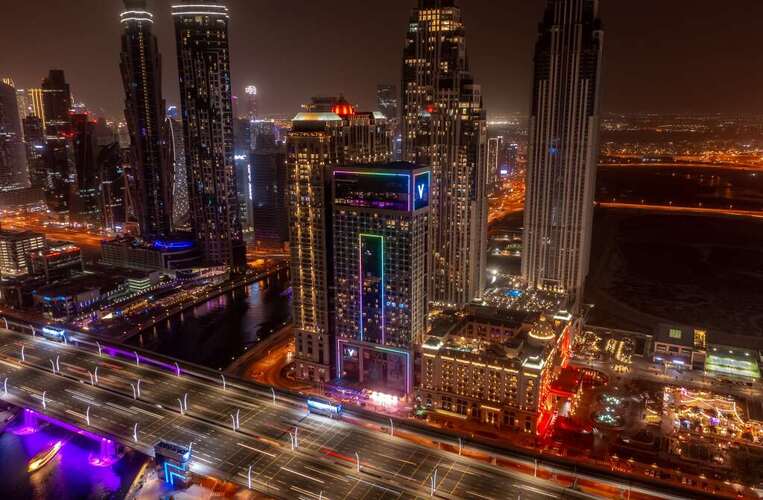 V Hotel Dubai Curio Collection By Hilton