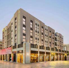 $item['hotel']['name']