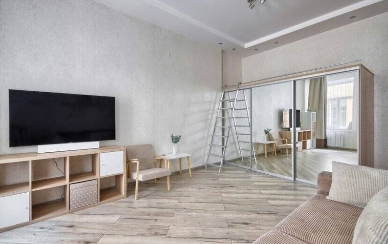 Myhomeyourhome На Пирогова 10