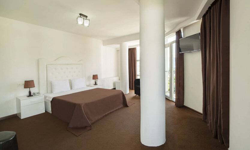 Hotel Grand Palace
