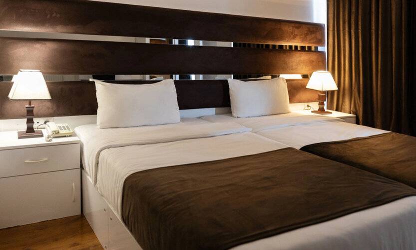 Hotel Grand Palace
