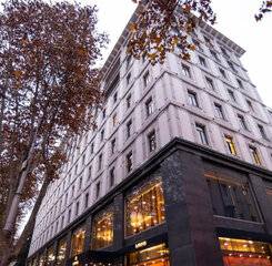 $item['hotel']['name']