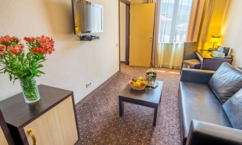 Hotel Lomsia