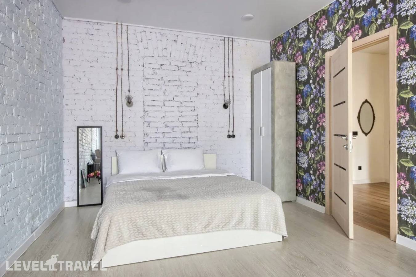 фотографии отеля Апартаменты Myhomeyourhome На Финском 6 в Россия(Калининский район) - фото №17