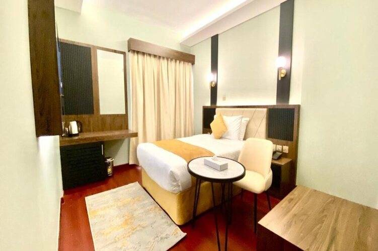 Concorde Inn Hotel