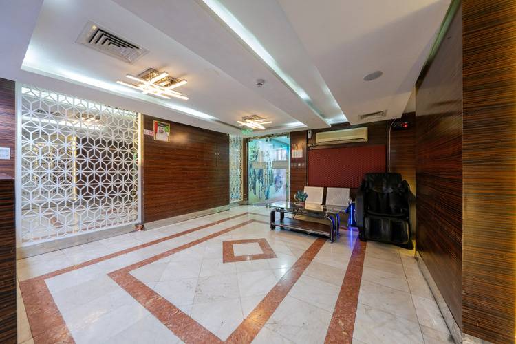 Tanha Hotel