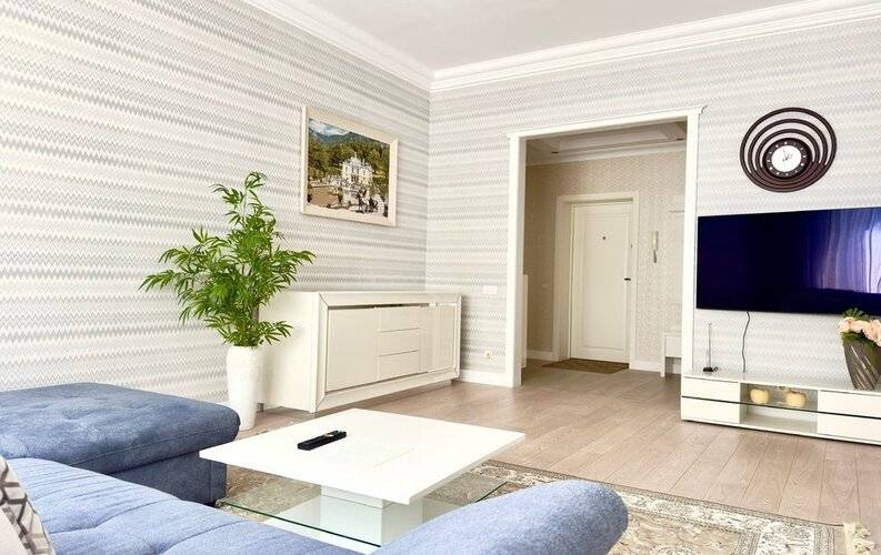 Kenigdeluxe В Амалиенау