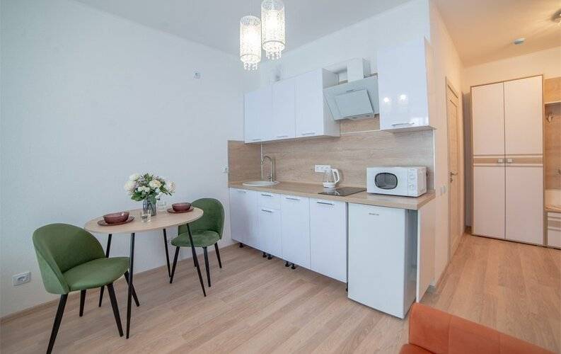 Beguest На Репина 77
