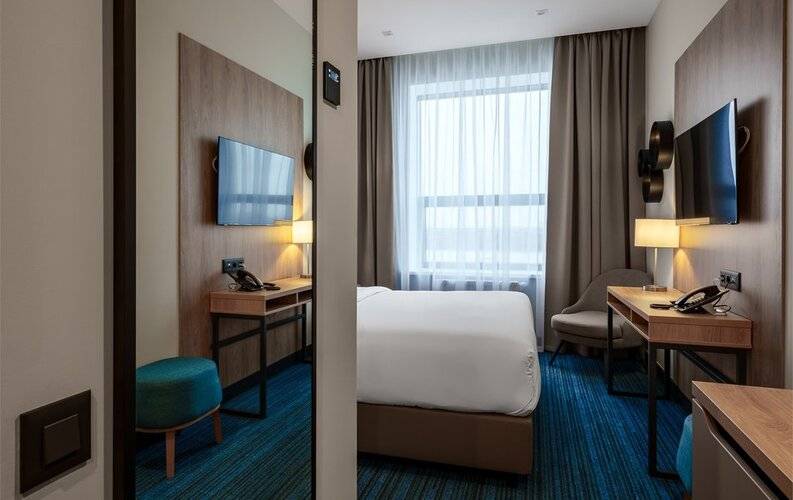 Cosmos Hotel Omsk