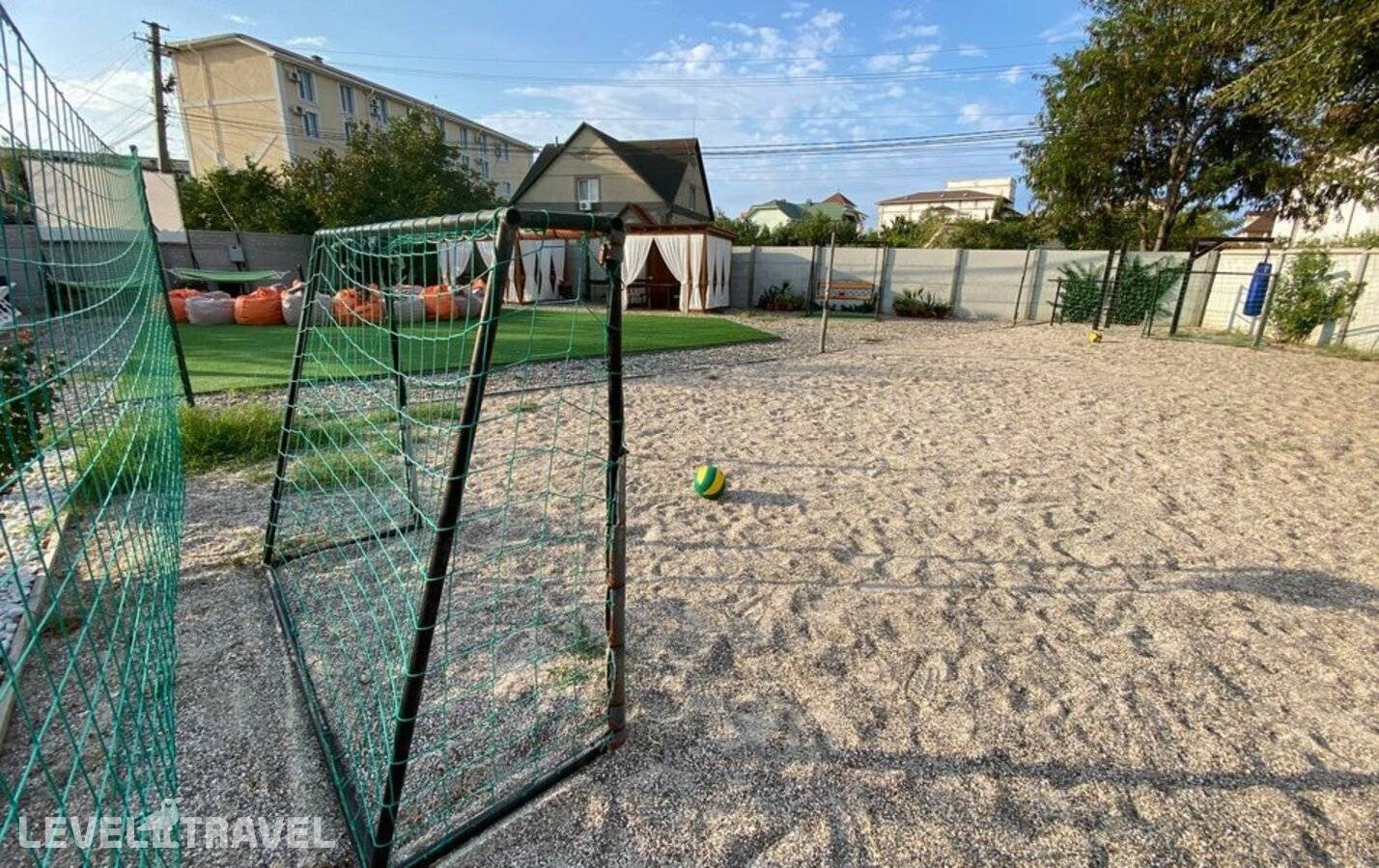 фотографии отеля Гостевой Lом Ромполь в Россия(Новофедоровка) - фото №14