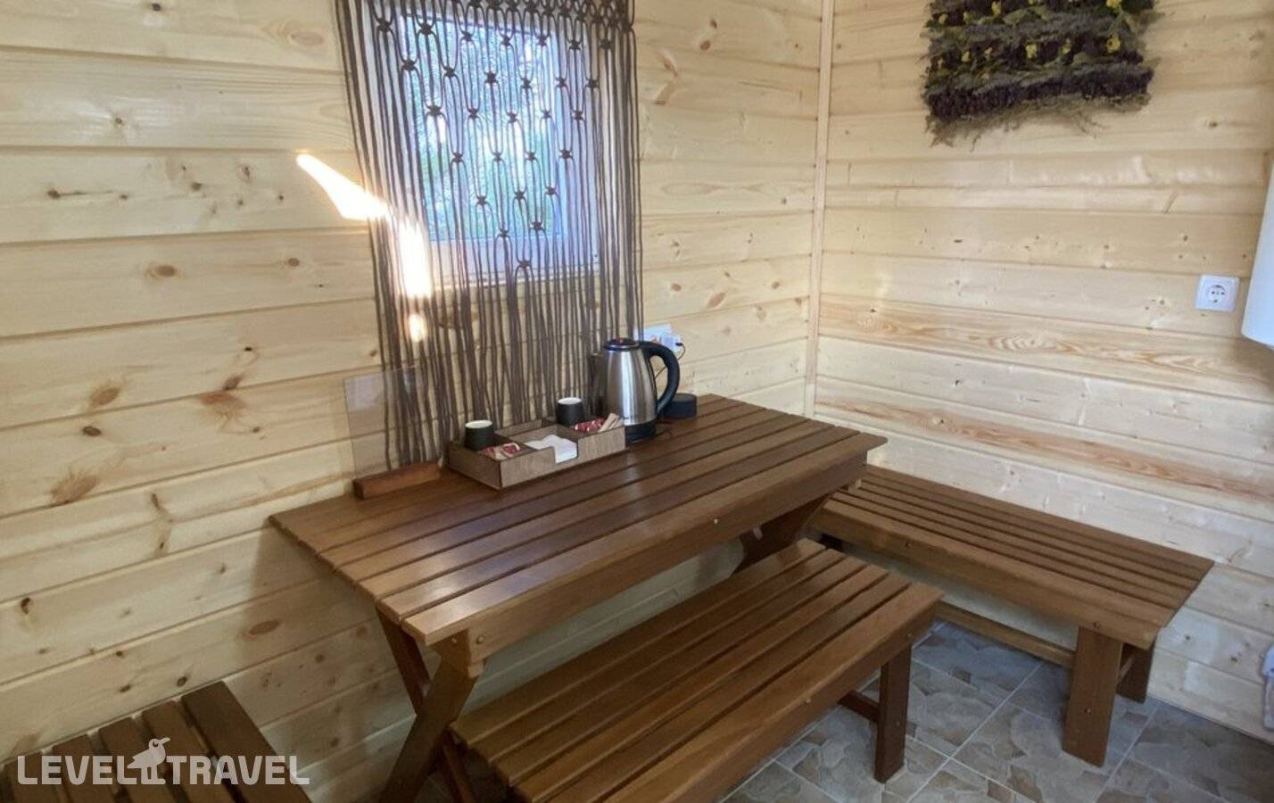 фотографии отеля Гостевой Lом Ромполь в Россия(Новофедоровка) - фото №13