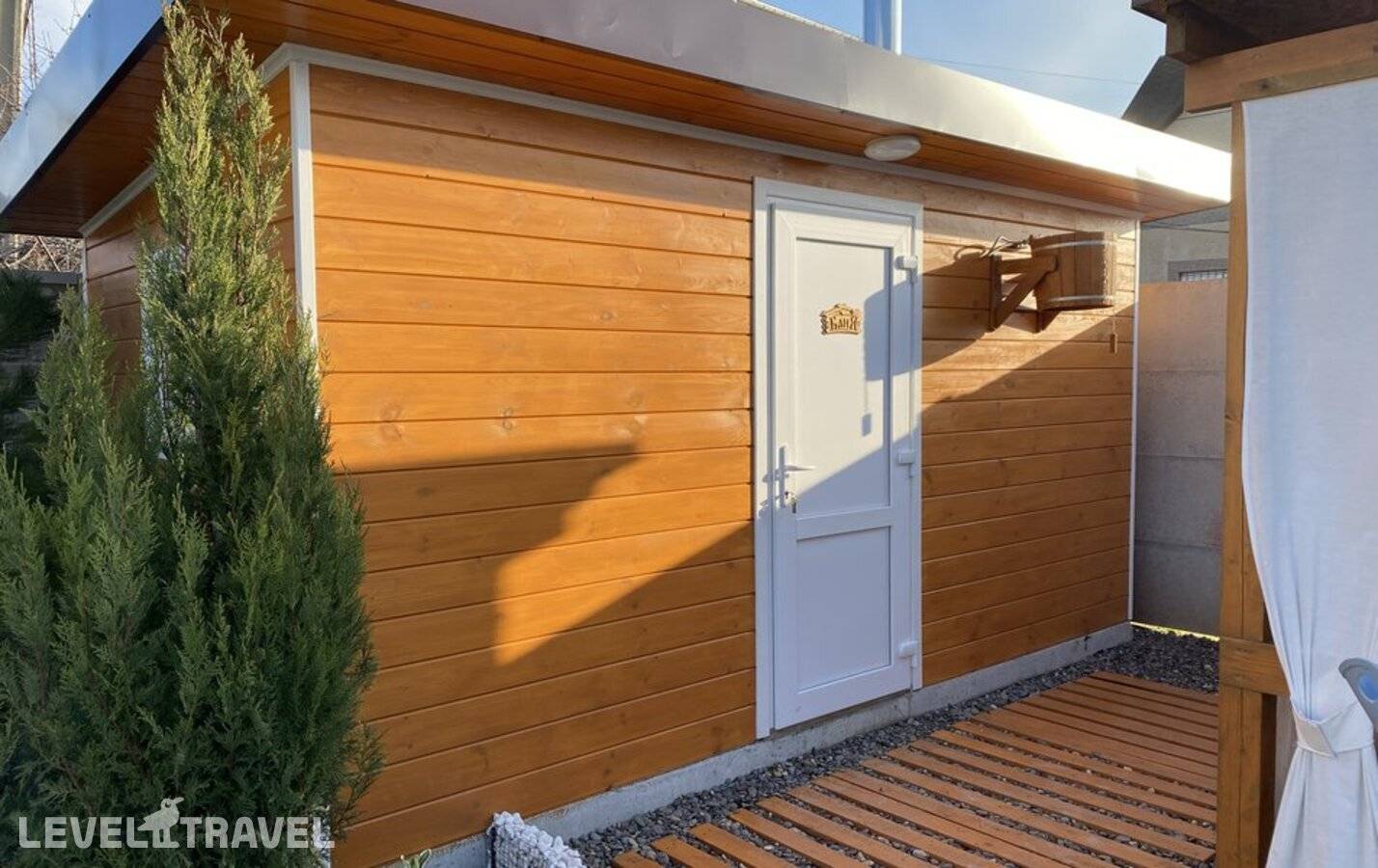 фотографии отеля Гостевой Lом Ромполь в Россия(Новофедоровка) - фото №7