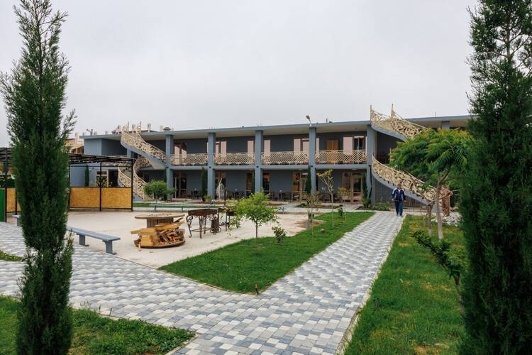 Grand Villa