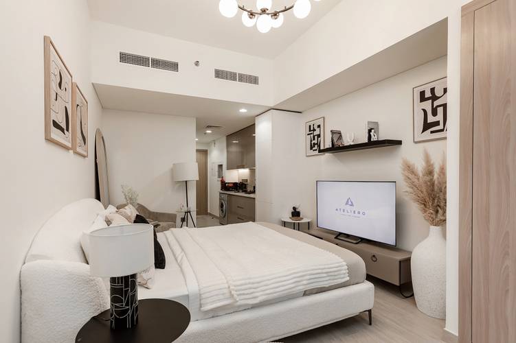 Modern Studio In Azizi Riviera