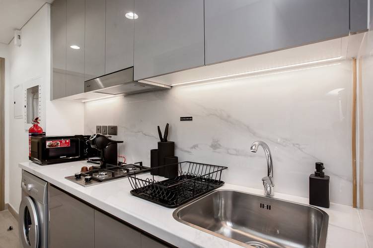 Modern Studio In Azizi Riviera