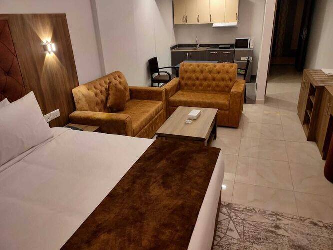 New Dream Plaza Hotel Apartment Llc