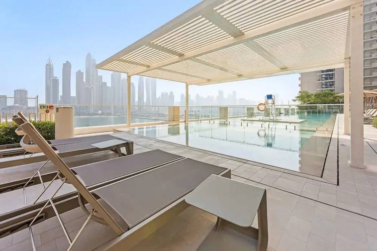 Silkhaus Marina Vista