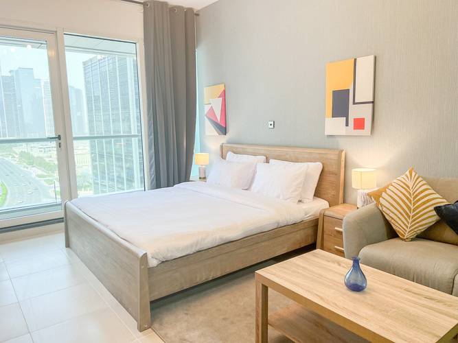 Cosmos Living Spacious Studio With Balcony