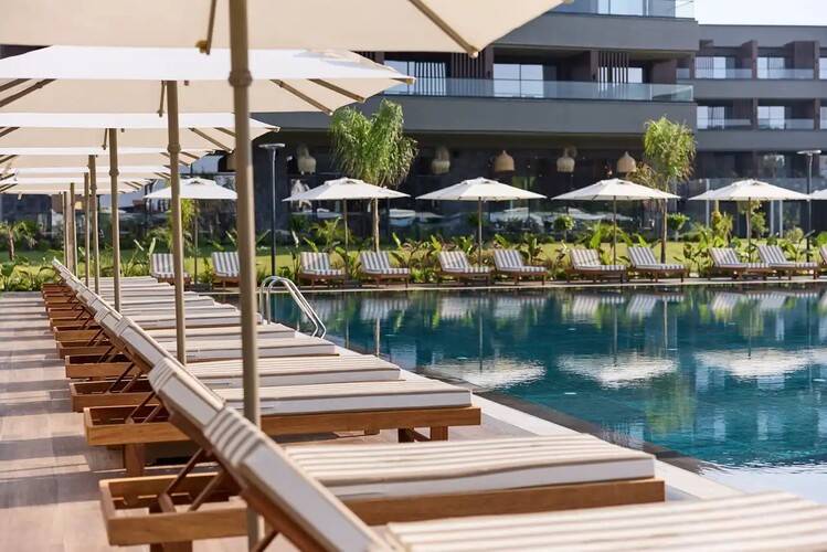 Jacaranda Luxury Resort