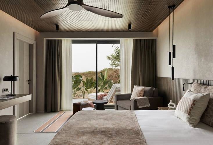 Jacaranda Luxury Resort