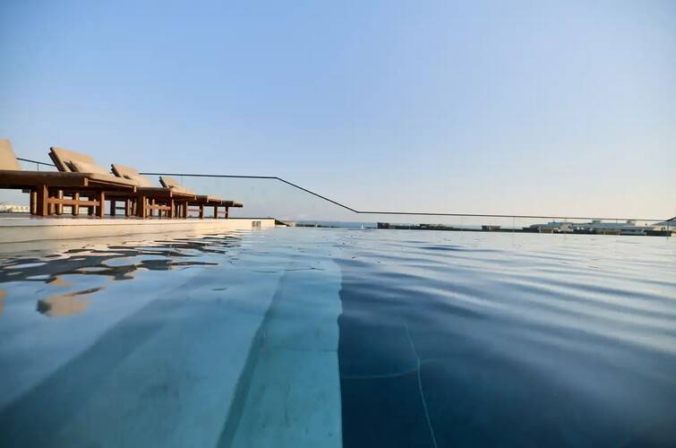 Jacaranda Luxury Resort
