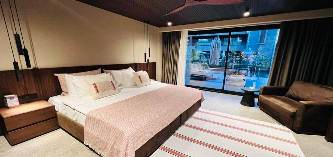 Jacaranda Luxury Resort
