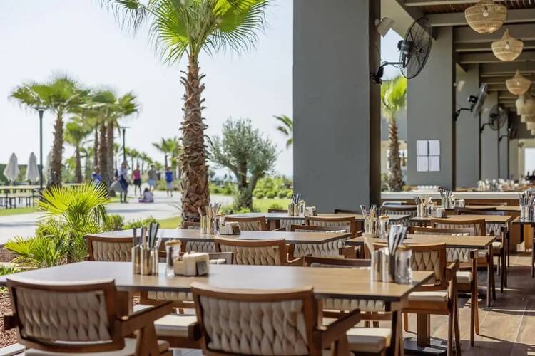 Jacaranda Luxury Resort