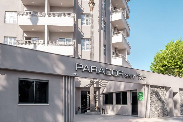 Parador Sky