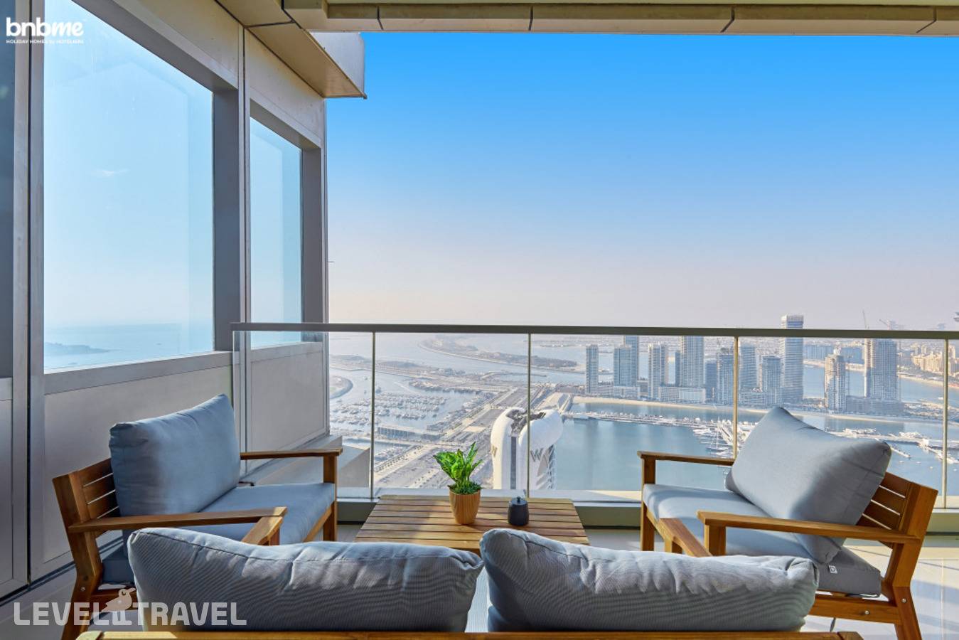 фотографии отеля Bnbmehomes 54th Floor 5407 в ОАЭ(Дубай Марина) - фото №4