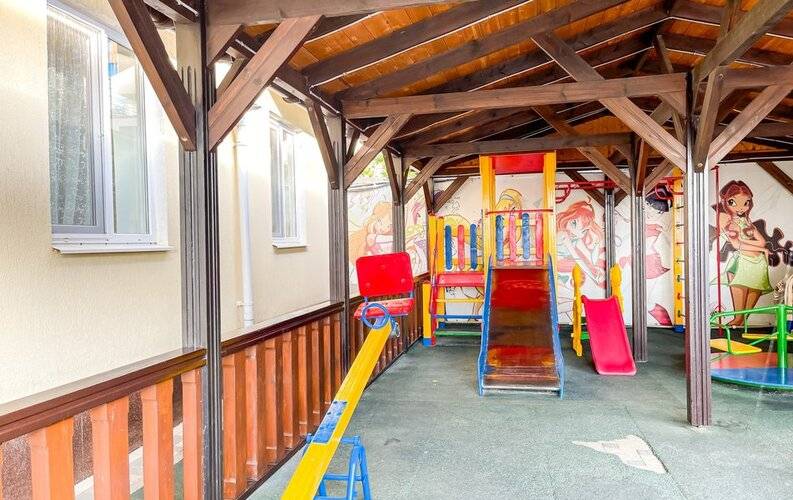 Anzhelina Family Hotel
