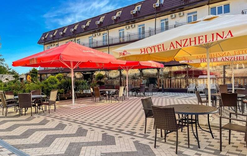 Anzhelina Family Hotel