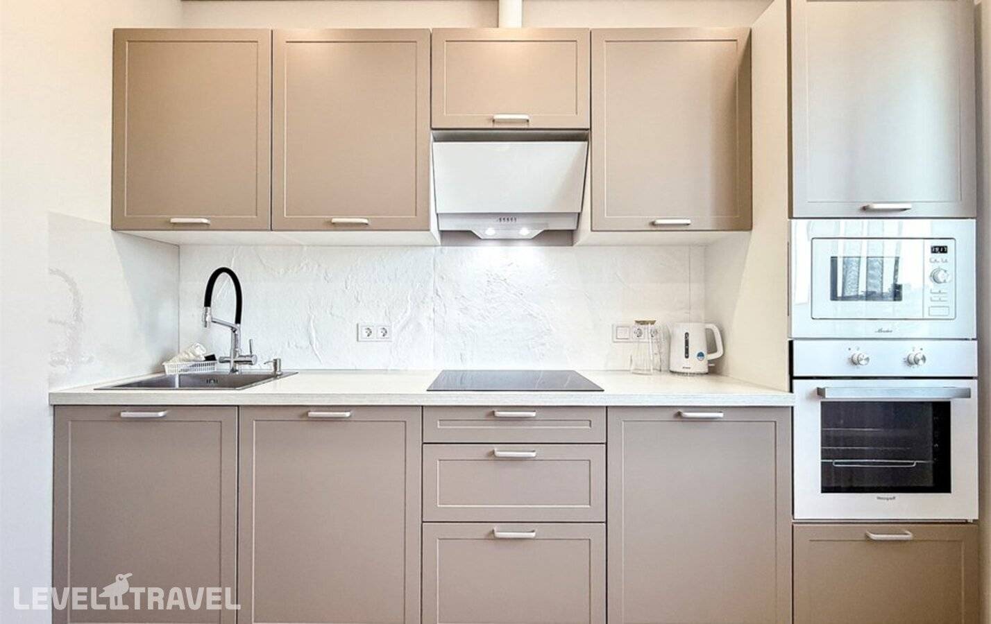 фотографии отеля Апартаменты Монако 24 В Жк Два Адмирала 94 в Россия(Анапа) - фото №7