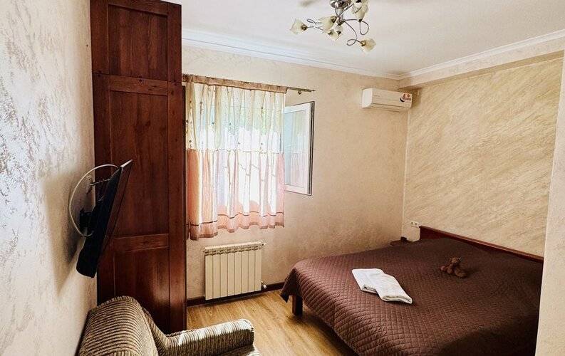 У Известий Гостевой Дом