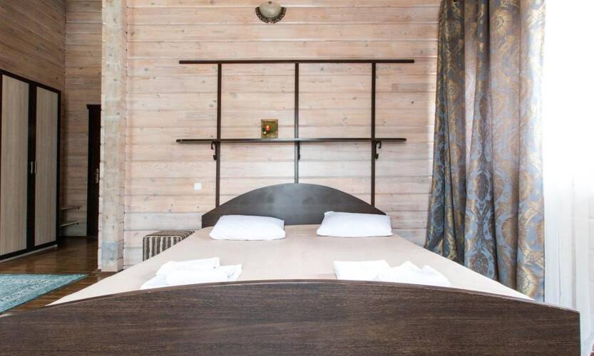 Griffon Hotel