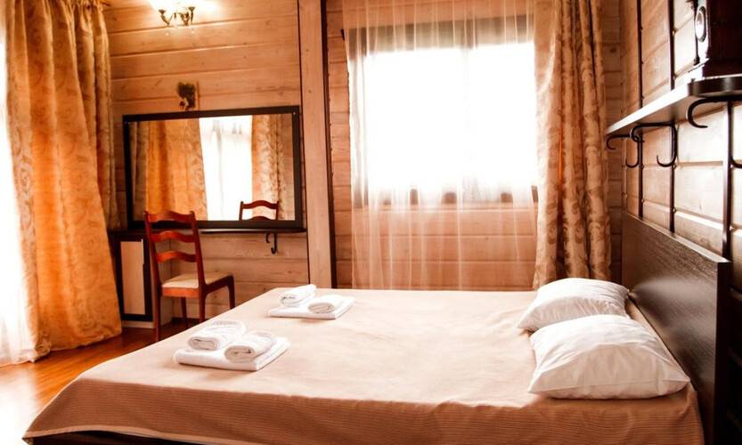 Griffon Hotel