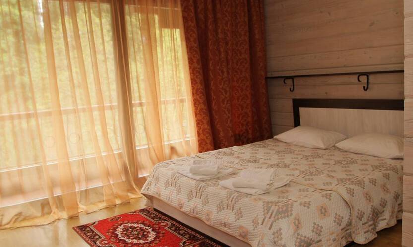Griffon Hotel