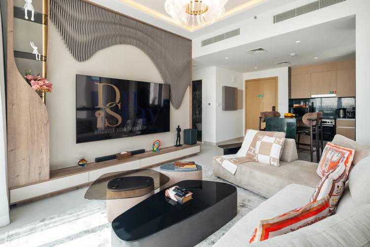 Luxury Stay In Dubai Creek Harbour