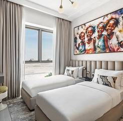 $item['hotel']['name']