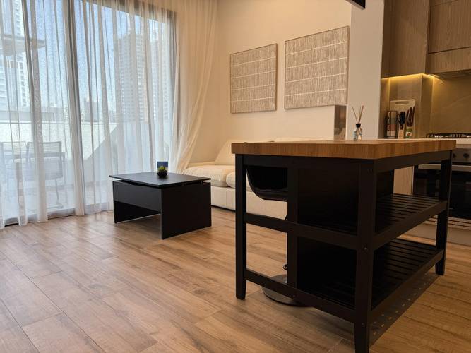 Vserve Peaceful 1 Br Getaway In Vibrant Jvc