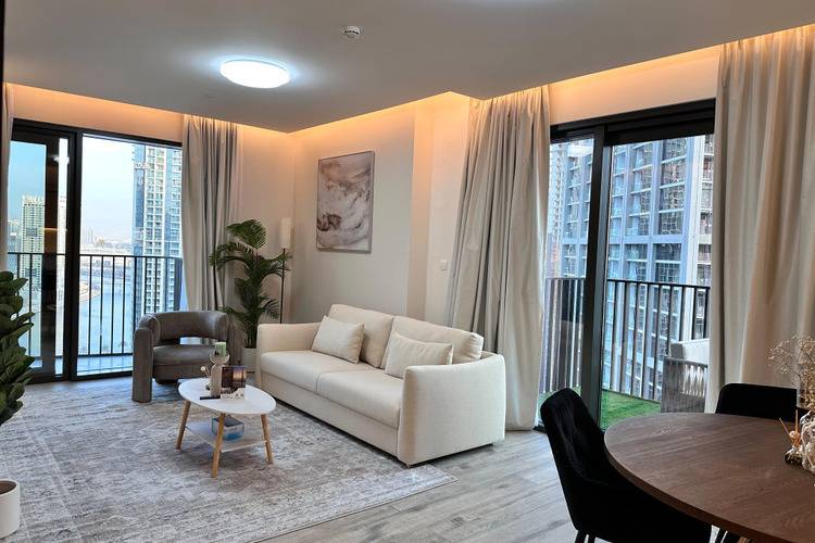 Vserve Modern Oasis