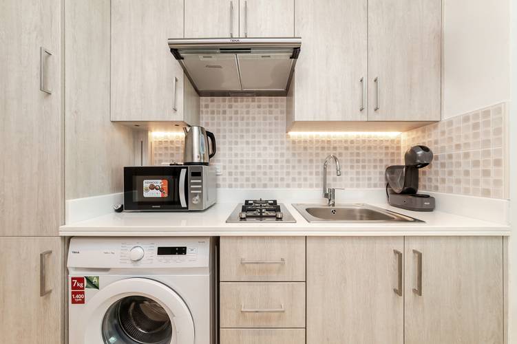 Modern Studio On Palm Jumeirah