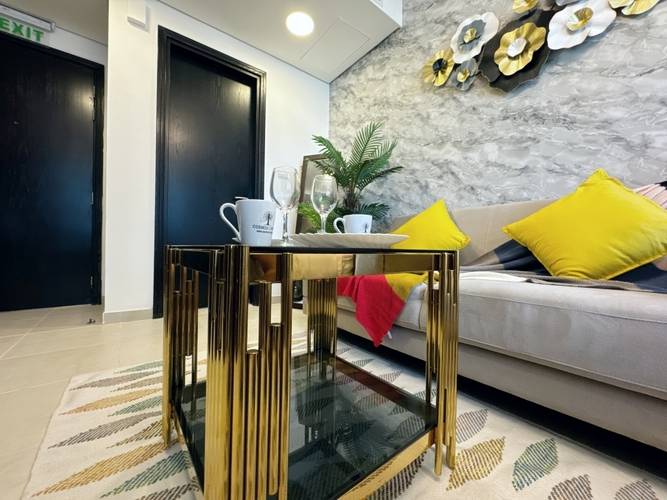 Cosmos Living Charming Studio With Balcony