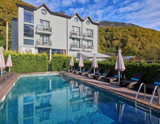 Hills Polyana Hotel & Spa