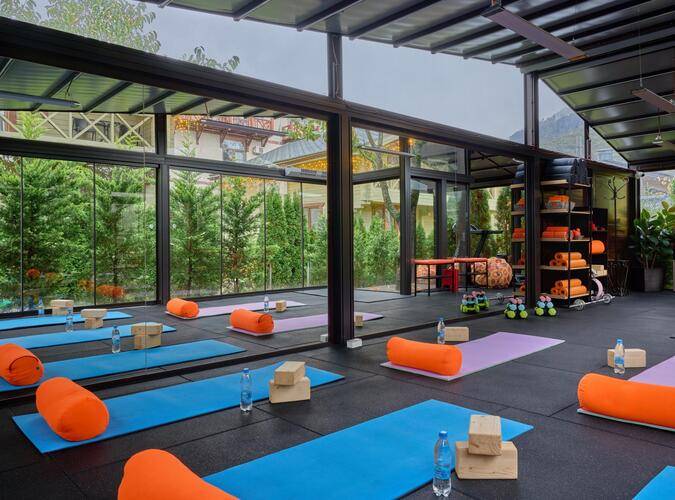 Hills Polyana Hotel & Spa