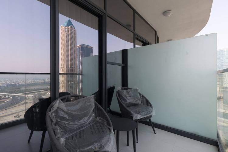 Modern 1br In Business Bay
