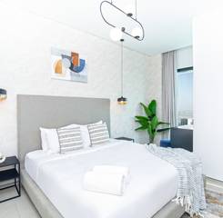 $item['hotel']['name']