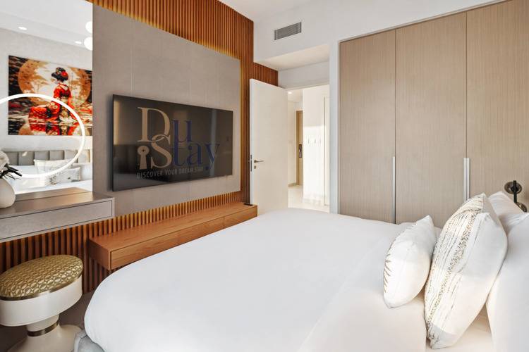 Luxury With Breathtaking View To The City Of Dubai Skyline