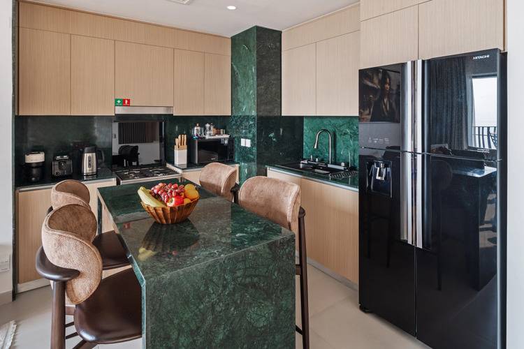Luxury With Breathtaking View To The City Of Dubai Skyline