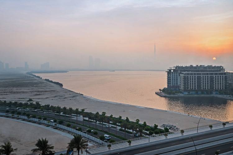 Luxury With Breathtaking View To The City Of Dubai Skyline
